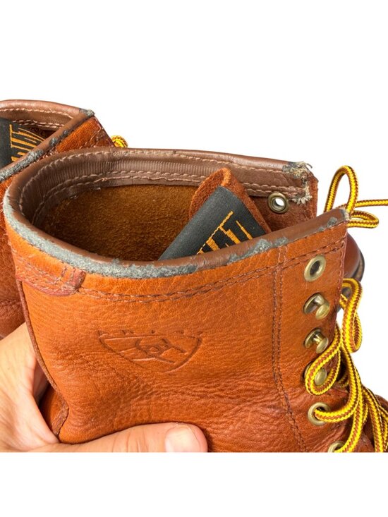 Ariat Cascade 8\